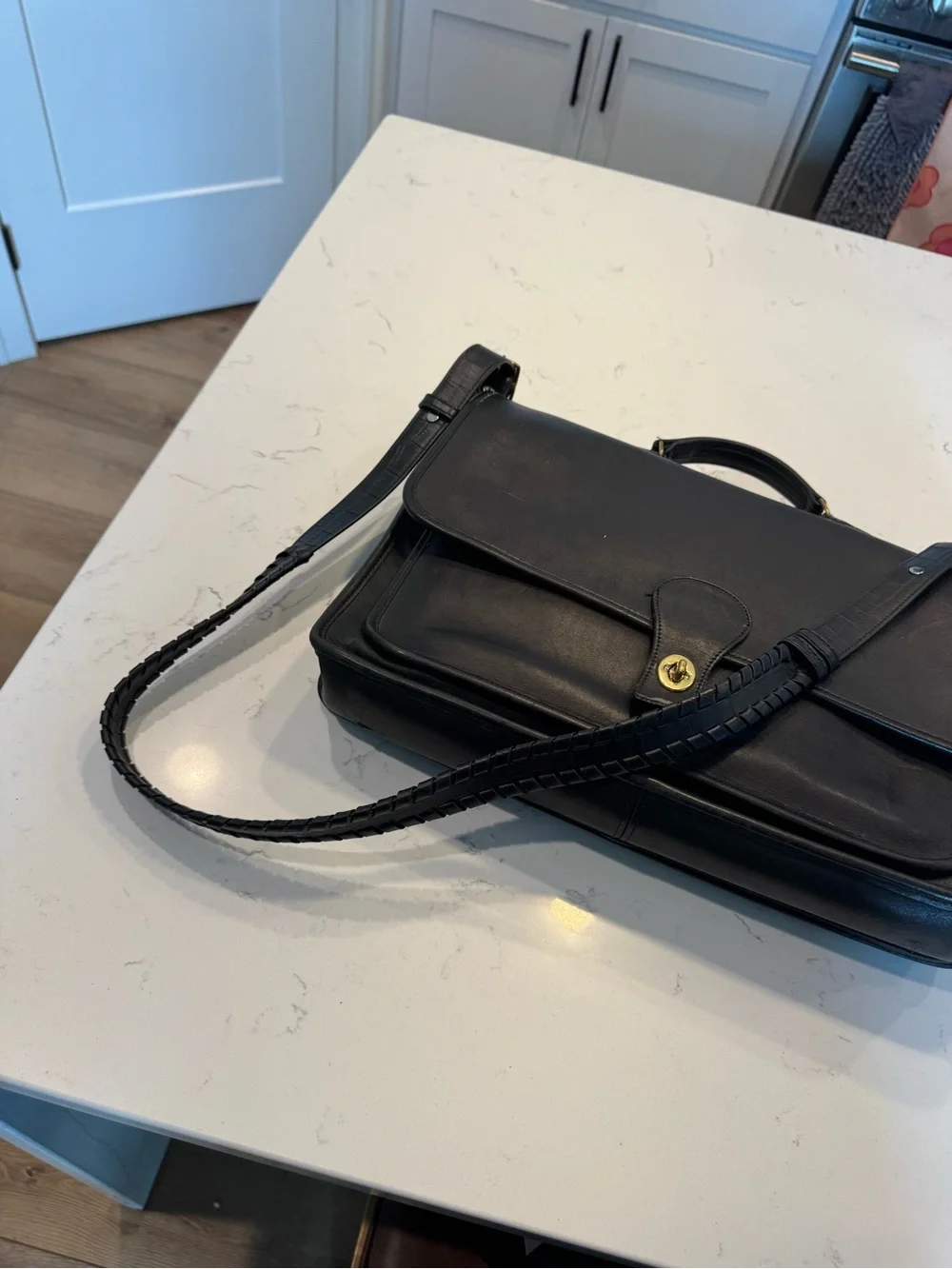 Coach vintage metropolitan